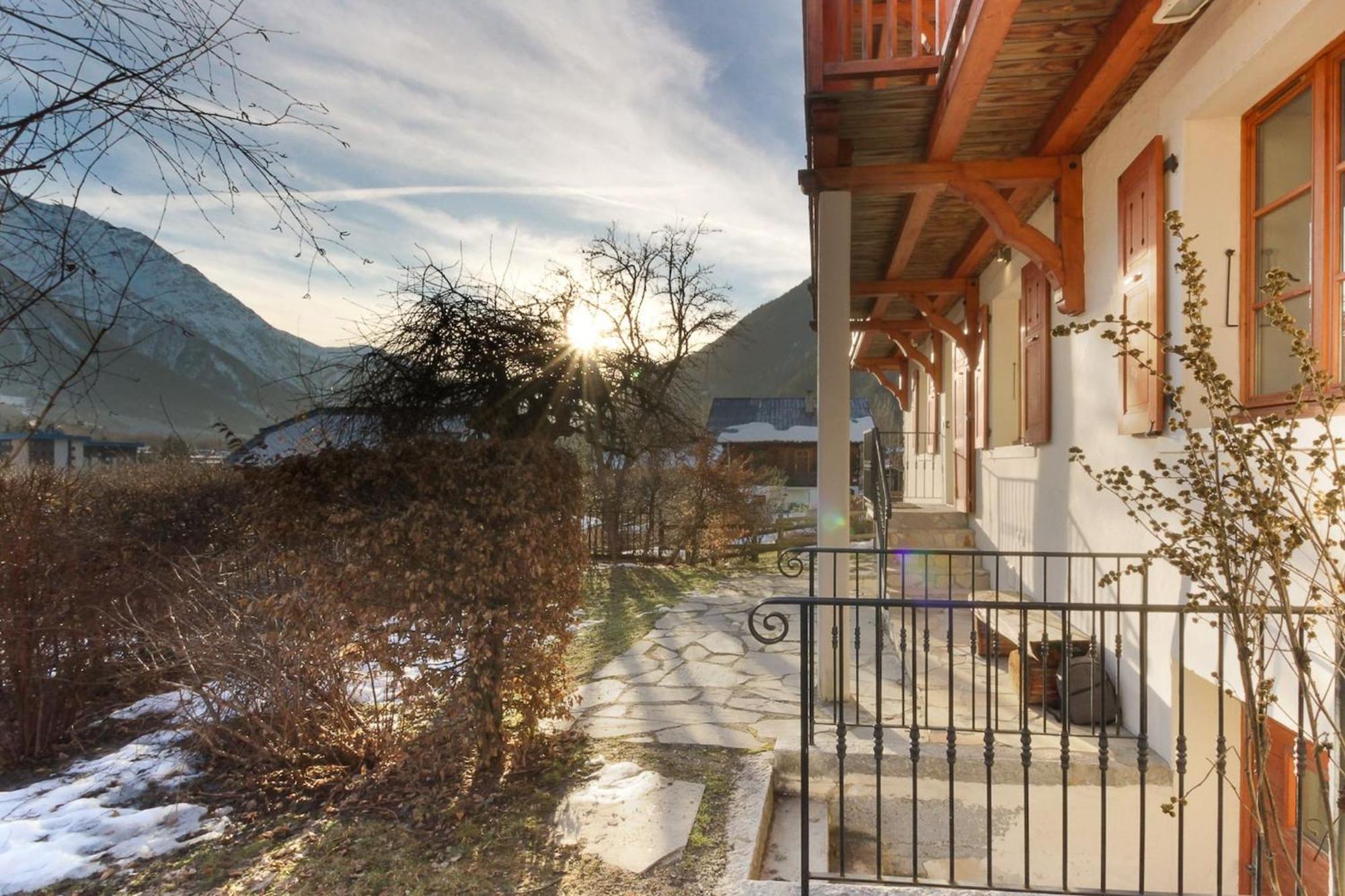 דירות Les Alpins - Centre De Chamonix - Renove Avec Jardin Et Vue Imprenable Sur Le Montblanc מראה חיצוני תמונה